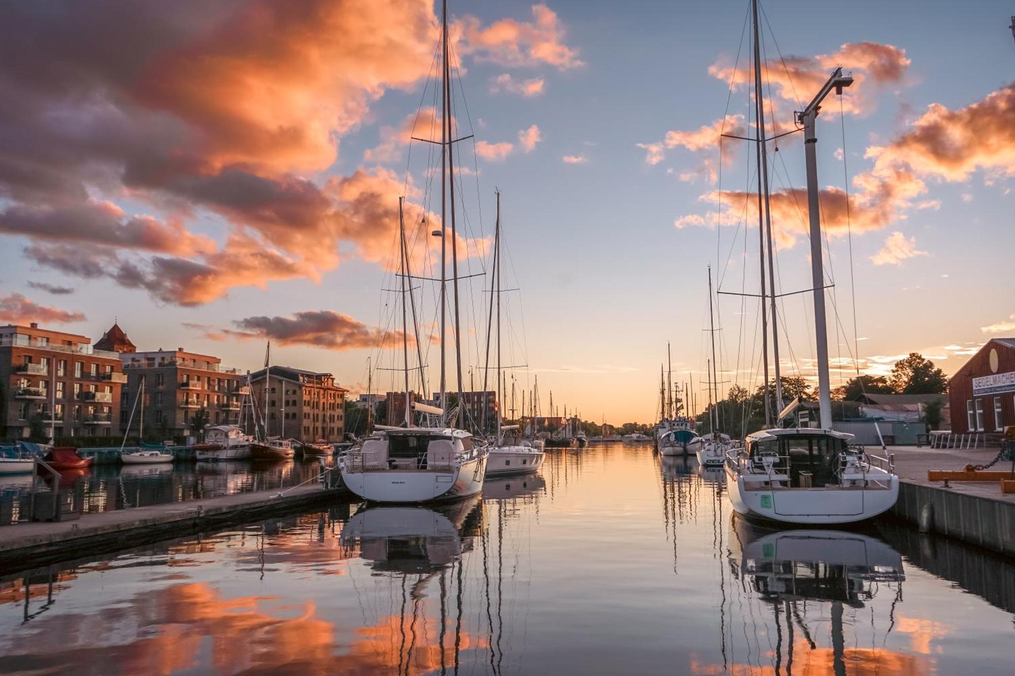 Slube Am Yachthafen Greifswald 호텔 외부 사진